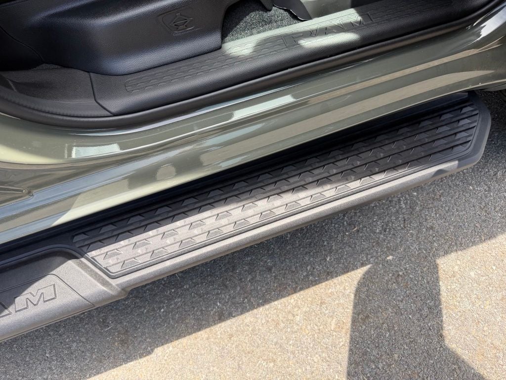 2026 RAM Ram 1500 RAM 1500 WARLOCK CREW CAB 4X4 5'7' BOX