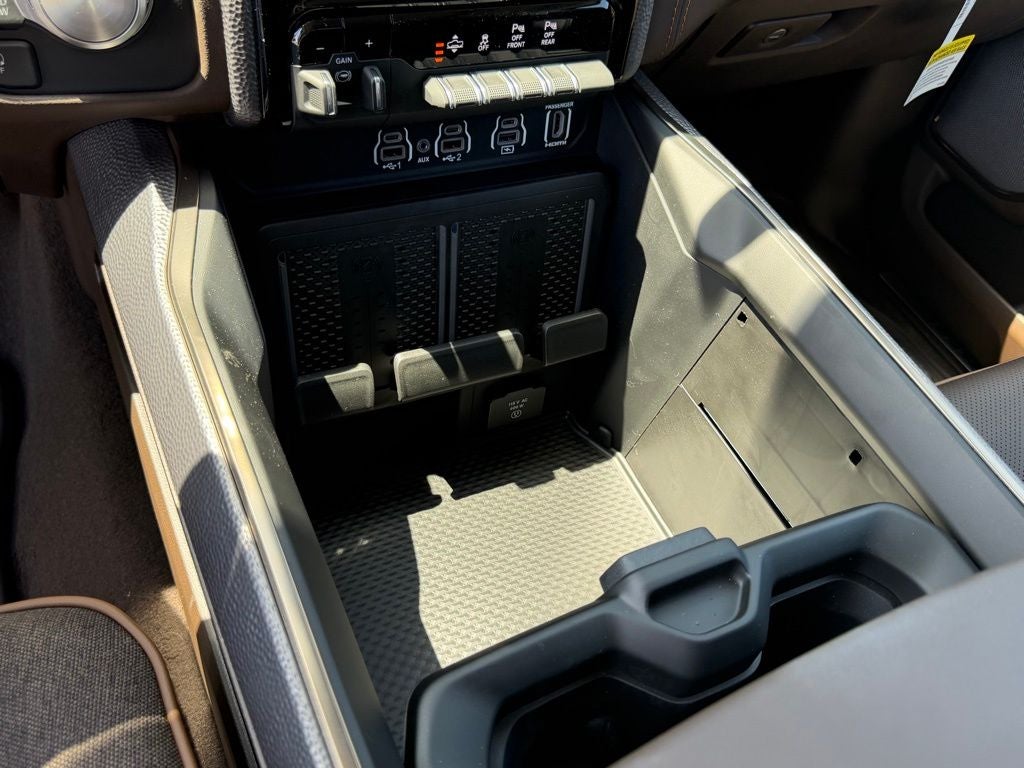 2026 RAM Ram 1500 RAM 1500 LIMITED LONGHORN CREW CAB 4X4 5'7' BOX