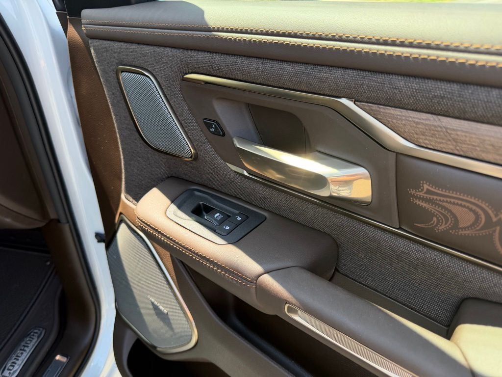 2026 RAM Ram 1500 RAM 1500 LIMITED LONGHORN CREW CAB 4X4 5'7' BOX