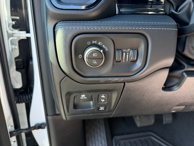 2026 RAM Ram 1500 RAM 1500 LIMITED CREW CAB 4X4 5'7' BOX