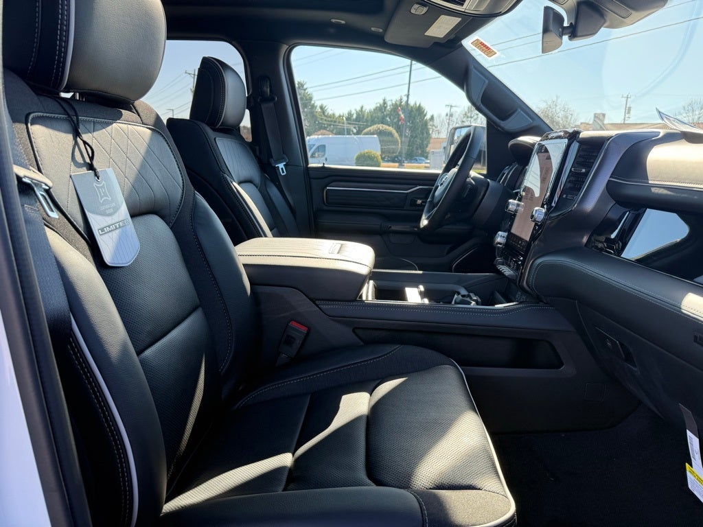 2026 RAM Ram 1500 RAM 1500 LIMITED CREW CAB 4X4 5'7' BOX