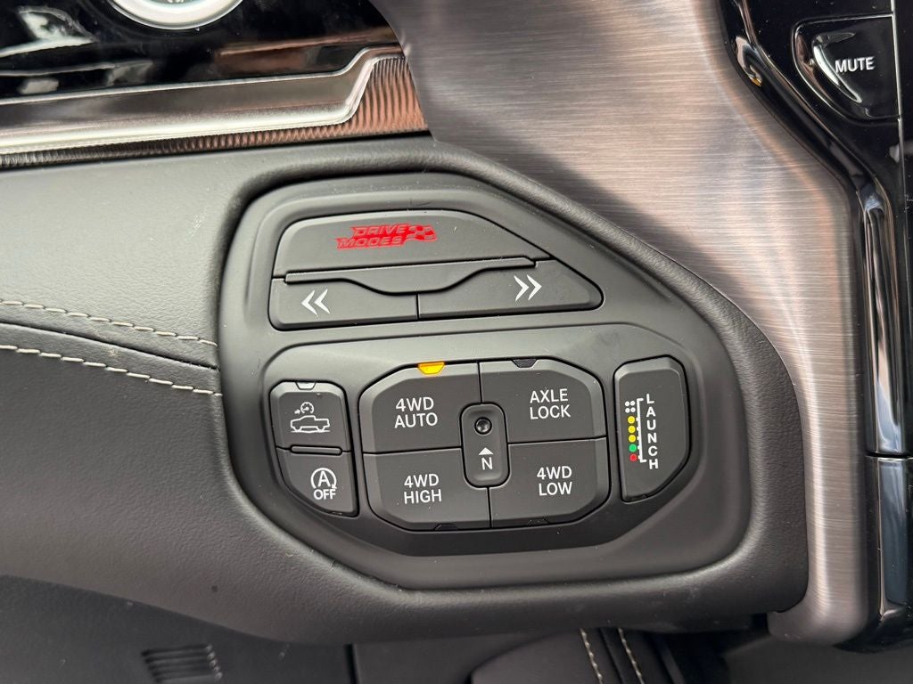 2026 RAM Ram 1500 RAM 1500 RHO CREW CAB 4X4 5'7' BOX