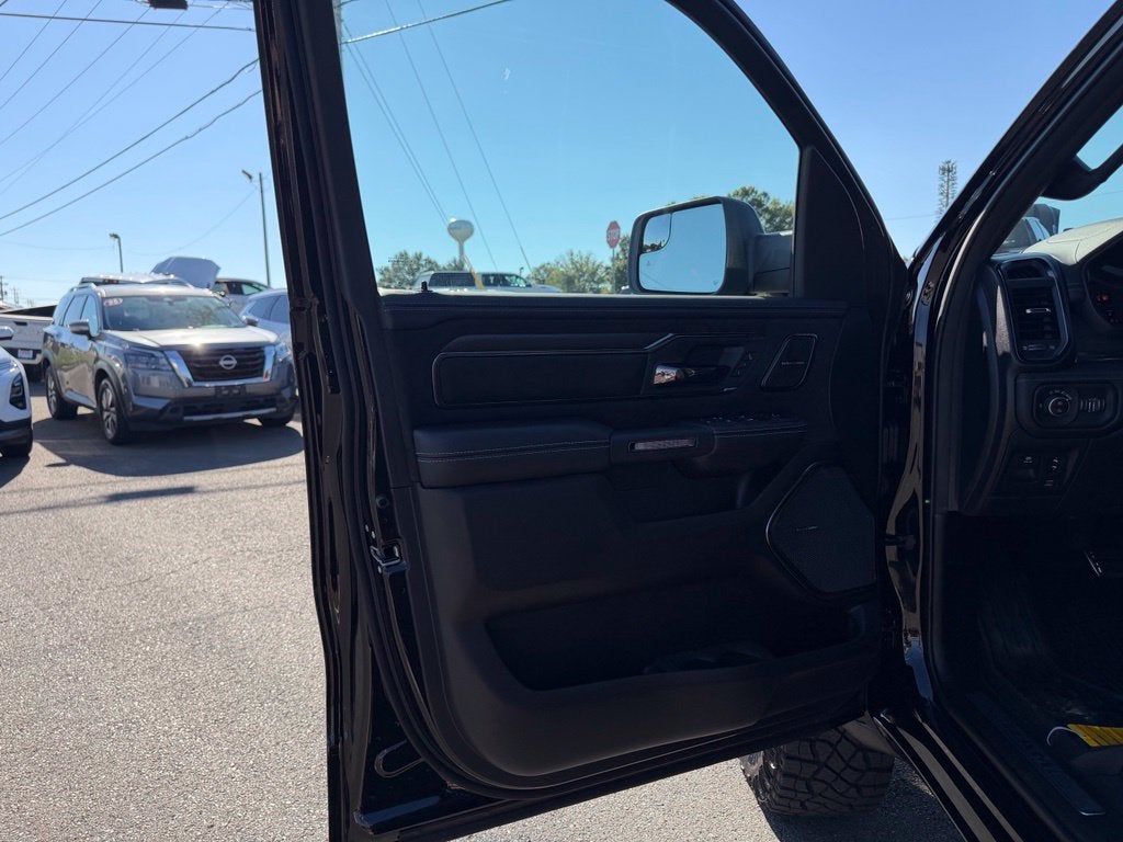 2027 RAM Ram 1500 RAM 1500 RHO CREW CAB 4X4 5'7' BOX