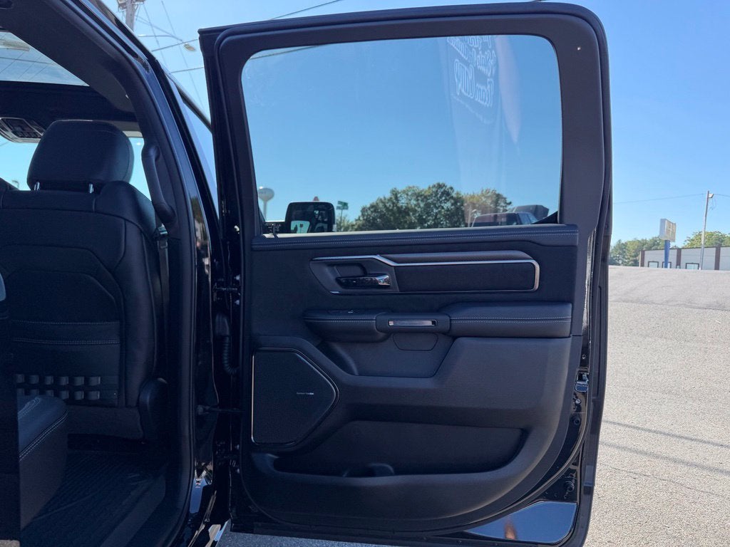 2027 RAM Ram 1500 RAM 1500 RHO CREW CAB 4X4 5'7' BOX