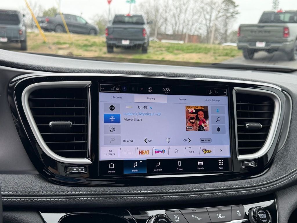 2026 Chrysler Pacifica PACIFICA SELECT