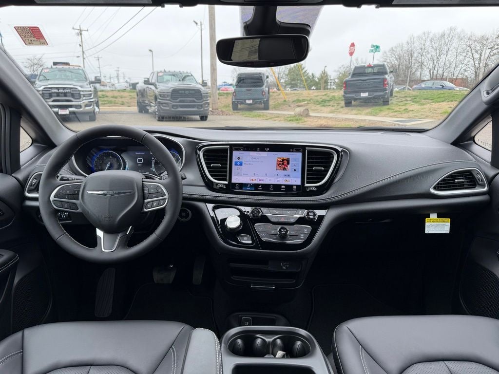 2026 Chrysler Pacifica PACIFICA SELECT