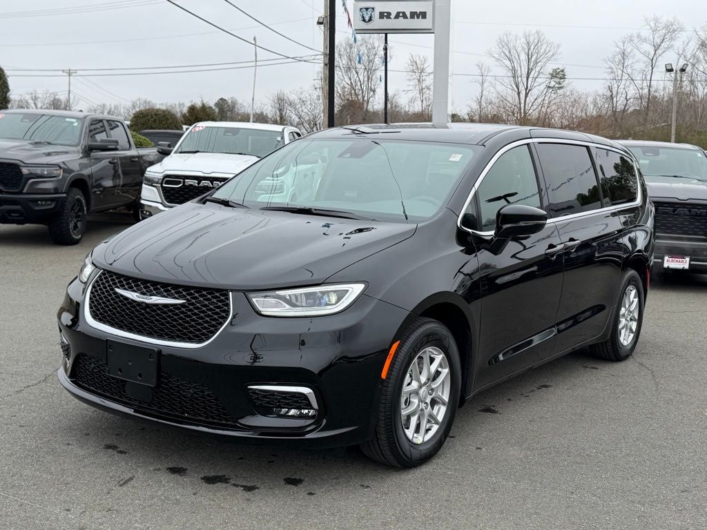 2026 Chrysler Pacifica PACIFICA SELECT