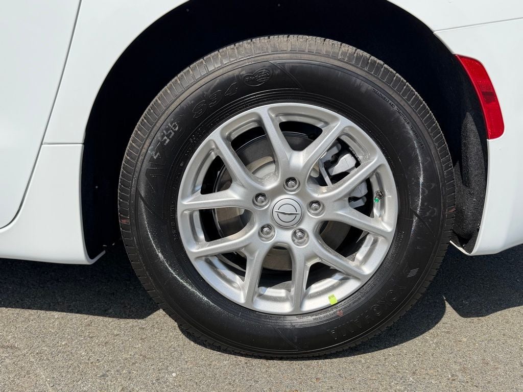 2026 Chrysler Pacifica PACIFICA SELECT