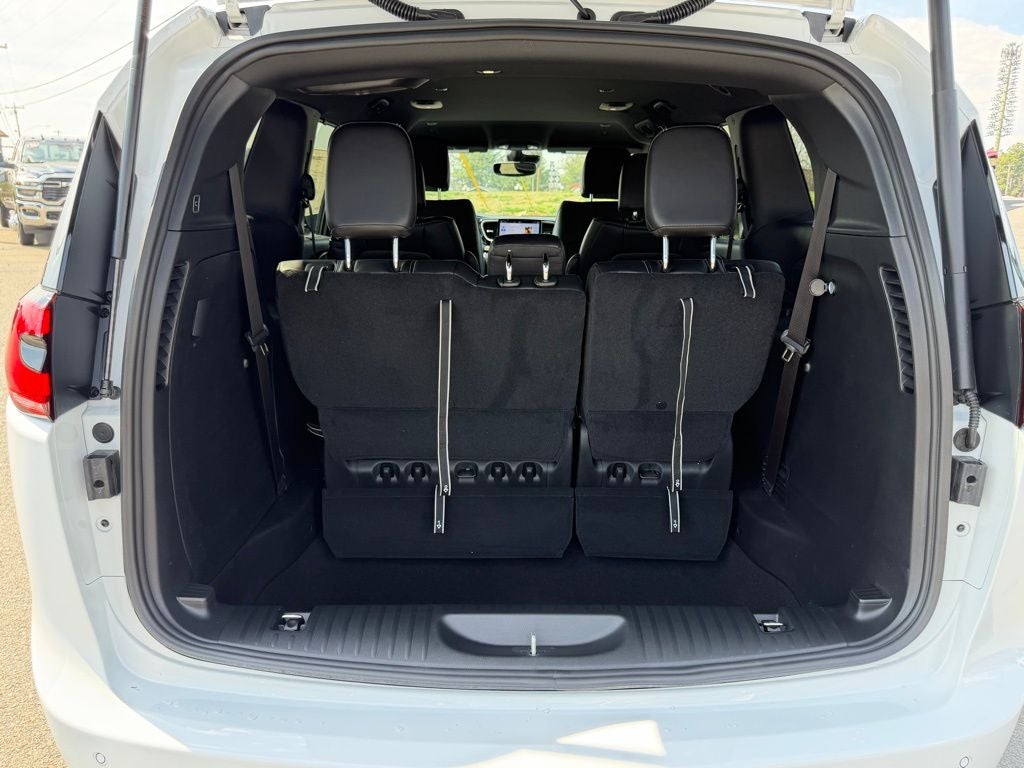 2026 Chrysler Pacifica PACIFICA SELECT