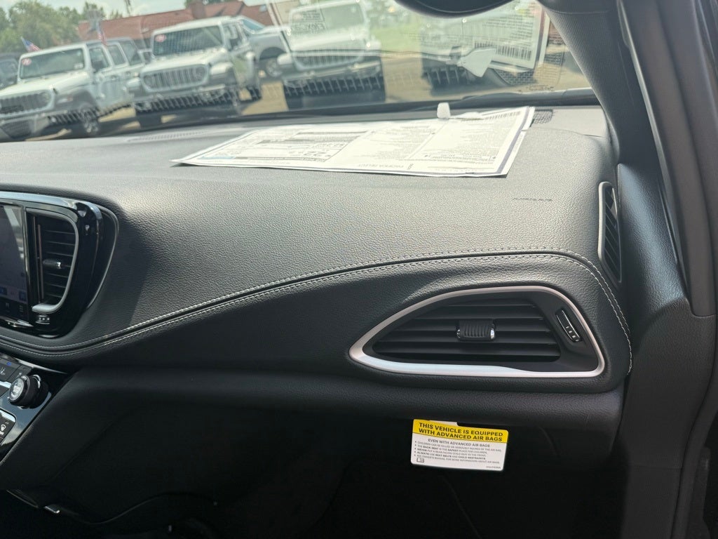 2026 Chrysler Pacifica PACIFICA SELECT