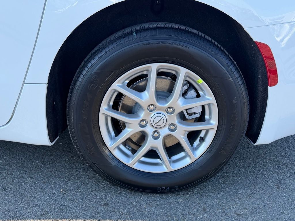 2026 Chrysler Voyager VOYAGER LX