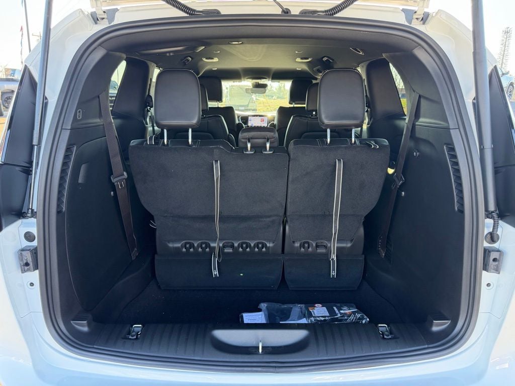 2026 Chrysler Voyager VOYAGER LX