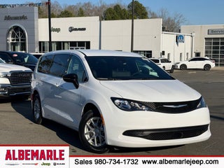 2026 Chrysler Voyager VOYAGER LX