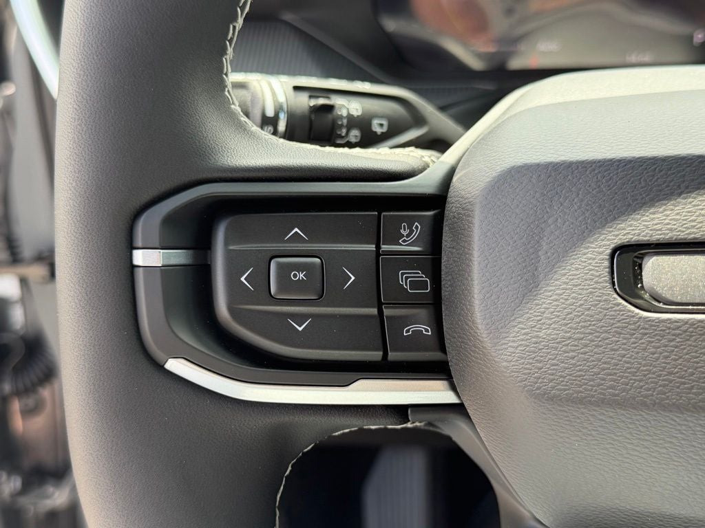 2026 Jeep Cherokee CHEROKEE OVERLAND 4X4