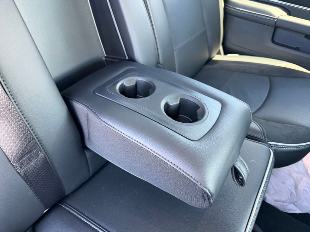 2026 RAM 2500 Laramie - Photo 38