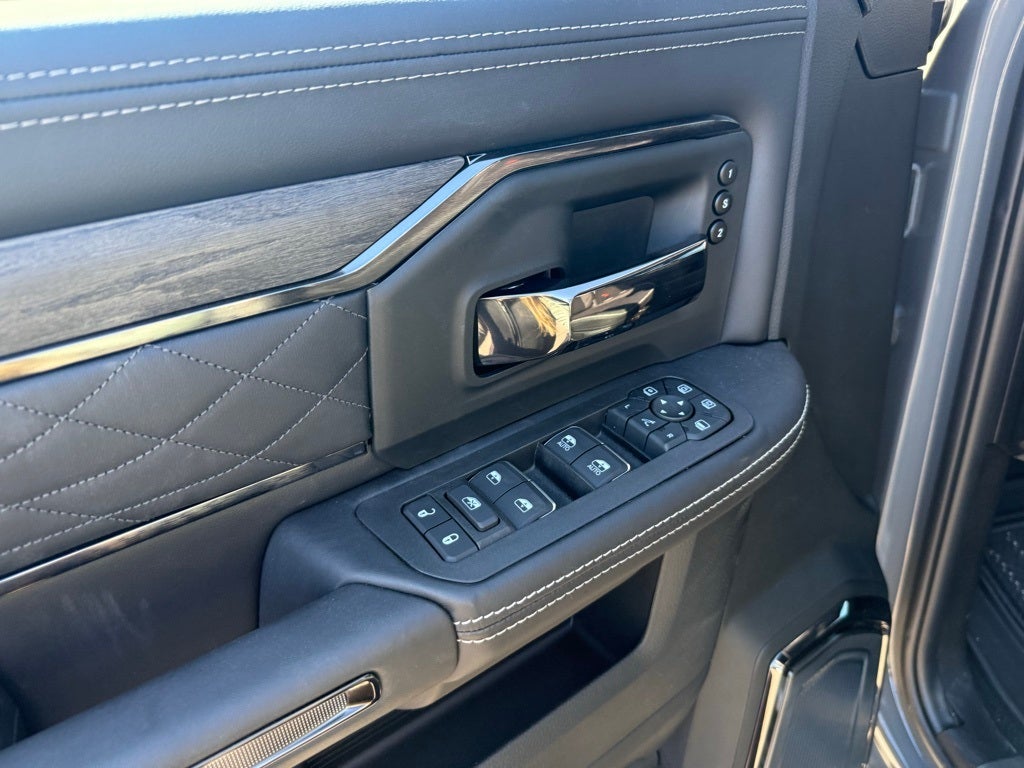 2026 RAM Ram 2500 RAM 2500 LIMITED MEGA CAB 4X4 6'4' BOX