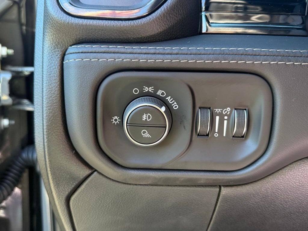 2026 RAM Ram 2500 RAM 2500 LIMITED MEGA CAB 4X4 6'4' BOX