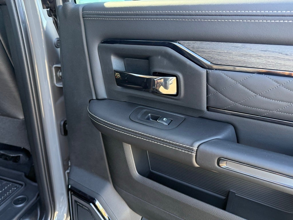 2026 RAM Ram 2500 RAM 2500 LIMITED MEGA CAB 4X4 6'4' BOX