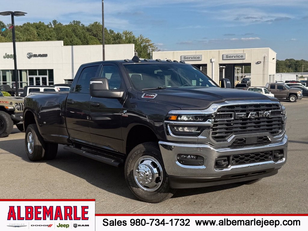 2027 RAM 3500 Pickup Tradesman