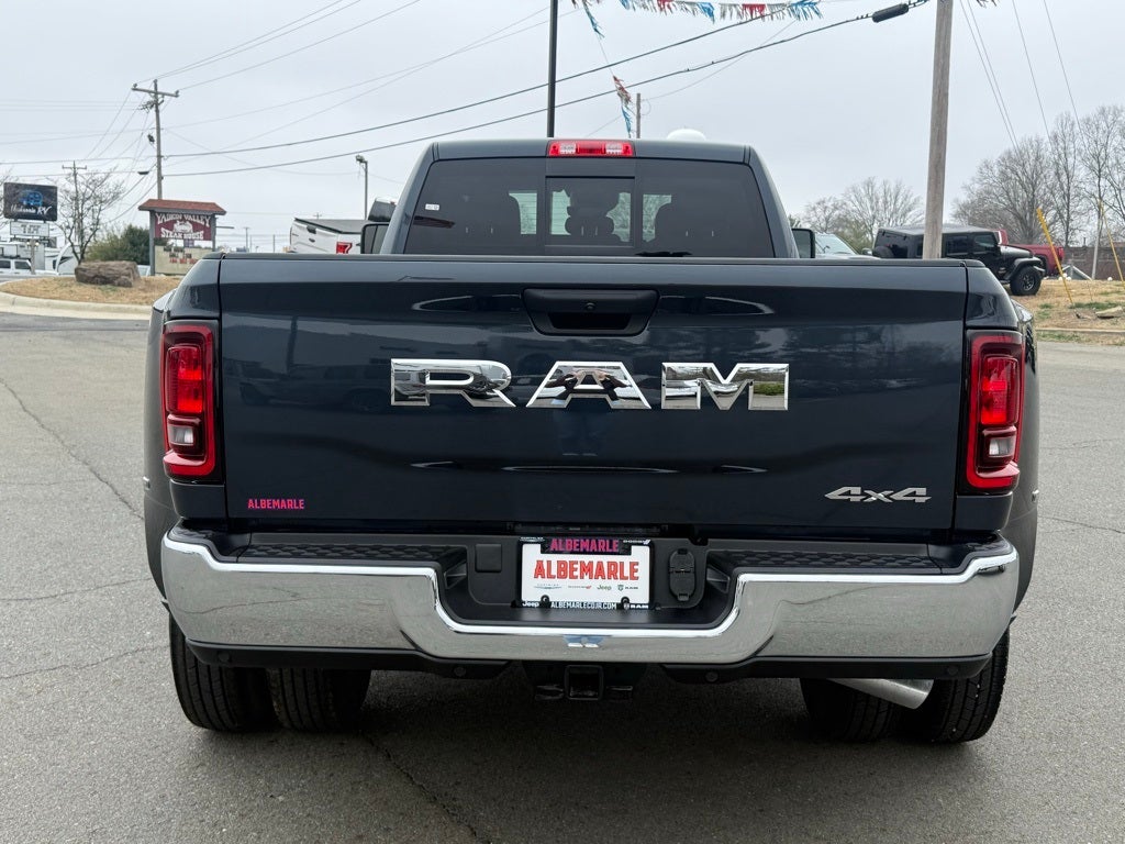 2026 RAM Ram 3500 RAM 3500 TRADESMAN CREW CAB 4X4 8' BOX