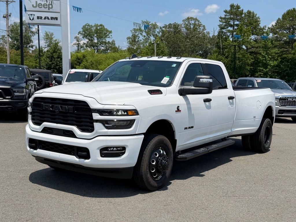 2026 RAM Ram 3500 RAM 3500 BIG HORN CREW CAB 4X4 8' BOX