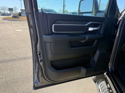 2026 RAM Ram 3500 RAM 3500 BIG HORN CREW CAB 4X4 8' BOX