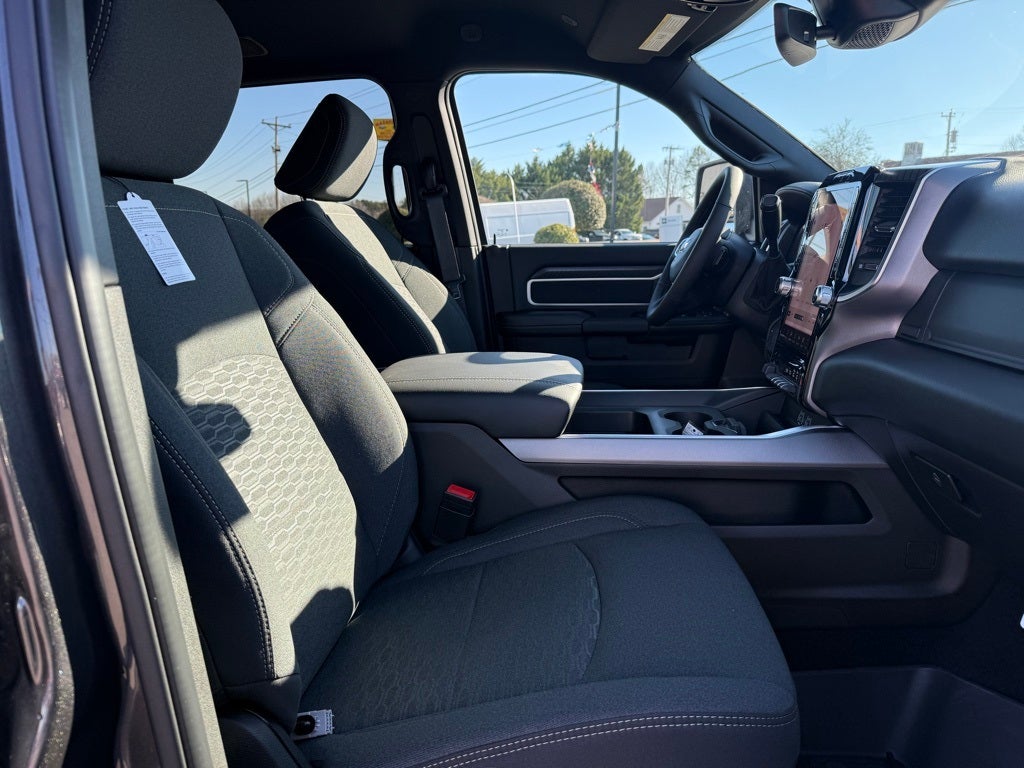 2026 RAM Ram 3500 RAM 3500 BIG HORN CREW CAB 4X4 8' BOX