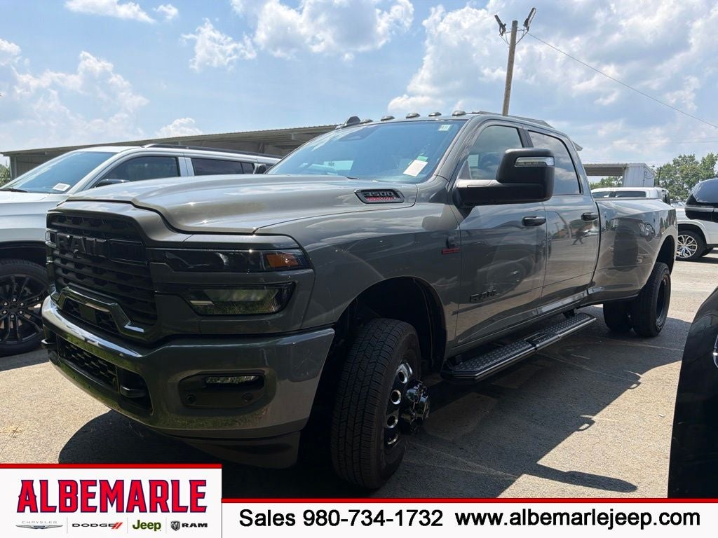 2026 RAM Ram 3500 RAM 3500 BIG HORN CREW CAB 4X4 8' BOX