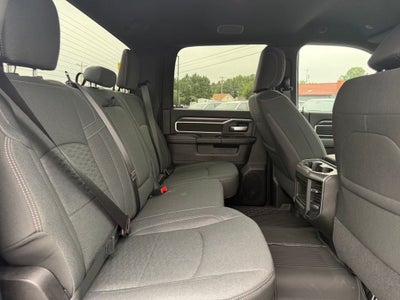 2026 RAM 3500 RAM 3500 BIG HORN CREW CAB 4X4 8' BOX
