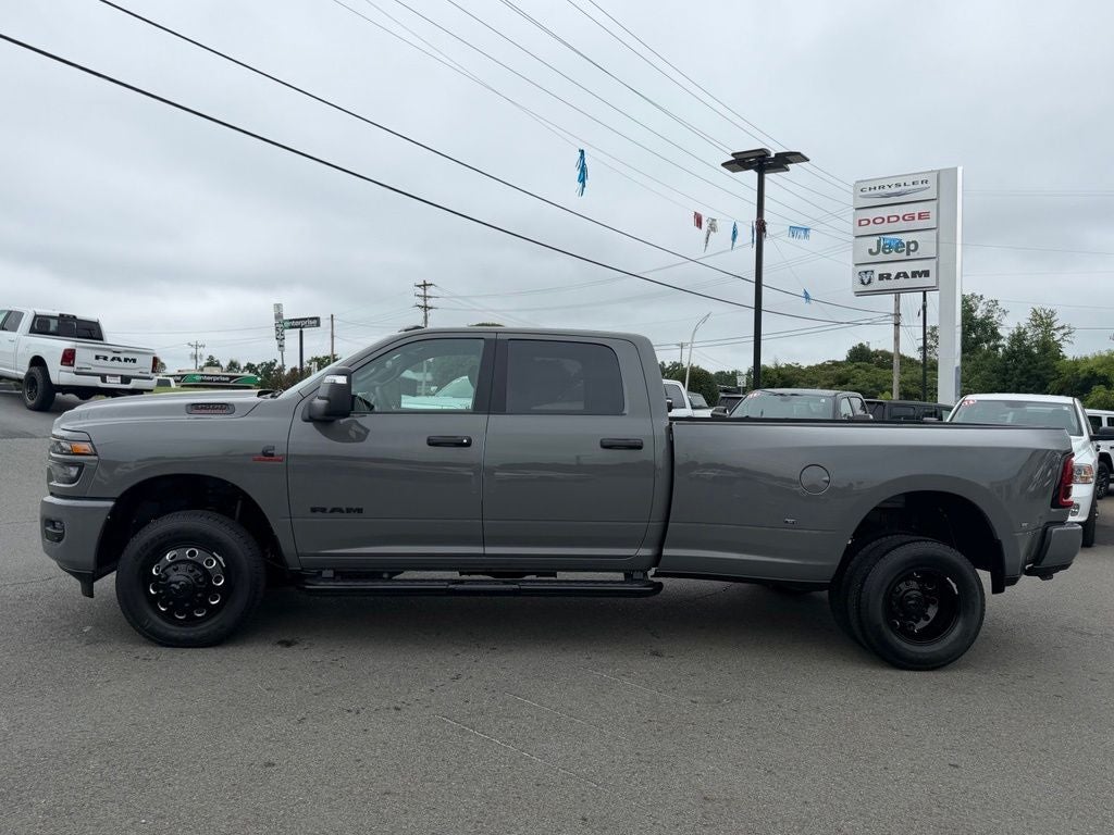 2026 RAM 3500 RAM 3500 BIG HORN CREW CAB 4X4 8' BOX