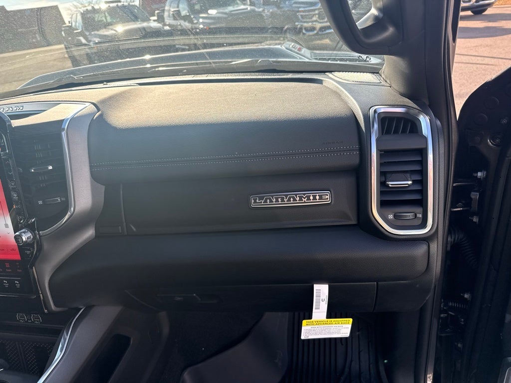 2026 RAM Ram 3500 RAM 3500 LARAMIE CREW CAB 4X4 8' BOX