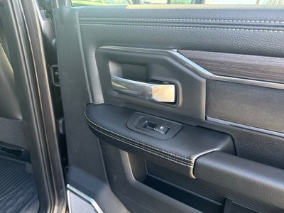 2026 RAM Ram 3500 RAM 3500 LARAMIE CREW CAB 4X4 8' BOX