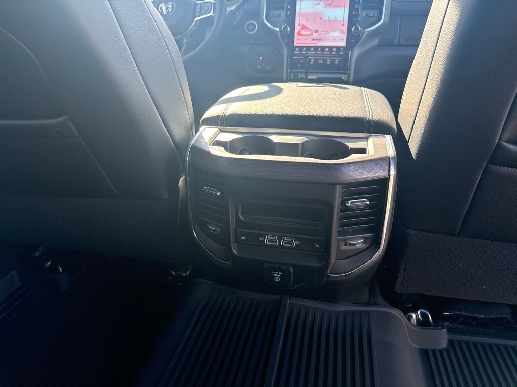 2026 RAM Ram 3500 RAM 3500 LARAMIE CREW CAB 4X4 8' BOX