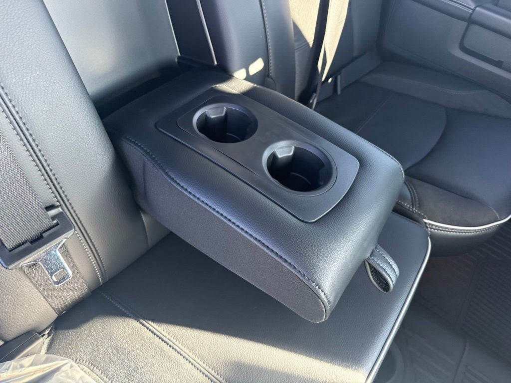 2026 RAM Ram 3500 RAM 3500 LARAMIE CREW CAB 4X4 8' BOX