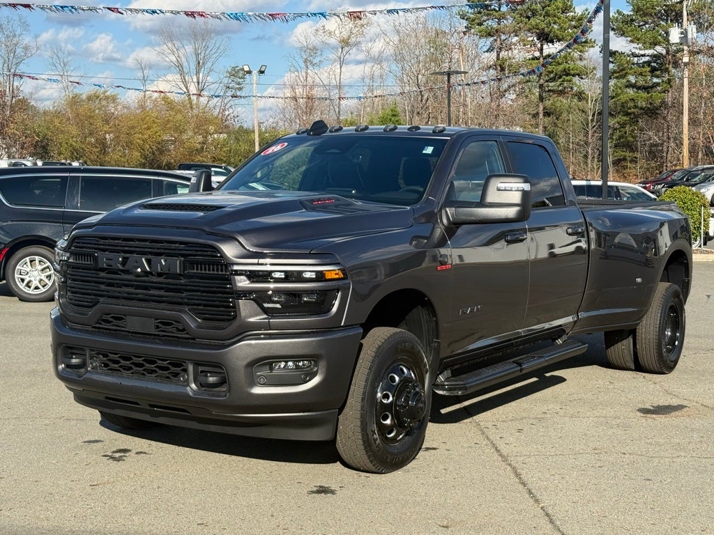 2026 RAM Ram 3500 RAM 3500 LARAMIE CREW CAB 4X4 8' BOX