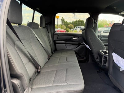 2026 RAM Ram 1500 RAM 1500 EXPRESS CREW CAB 4X4 5'7' BOX