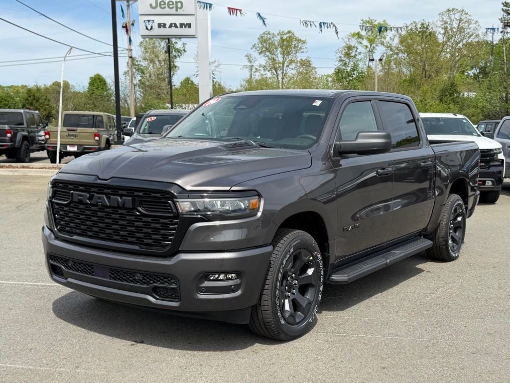 2026 RAM Ram 1500 RAM 1500 EXPRESS CREW CAB 4X4 5'7' BOX