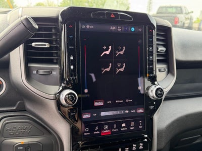 2026 RAM Ram 2500 RAM 2500 BLACK EXPRESS CREW CAB 4X4 6'4' BOX