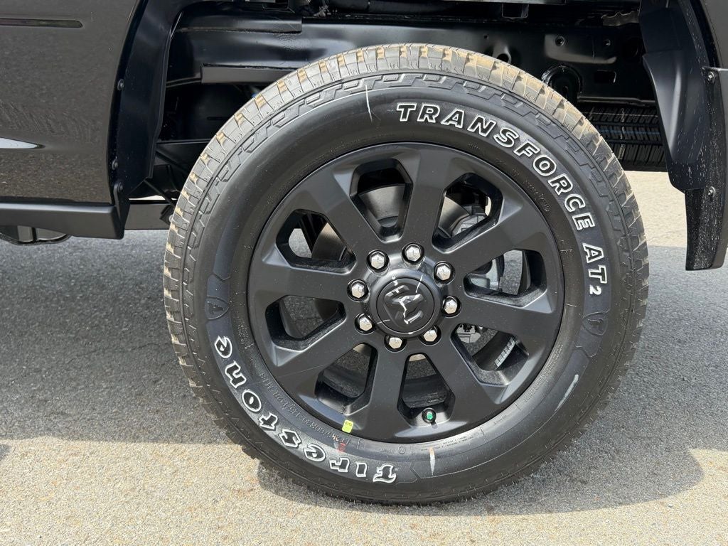 2026 RAM Ram 2500 RAM 2500 BLACK EXPRESS CREW CAB 4X4 6'4' BOX