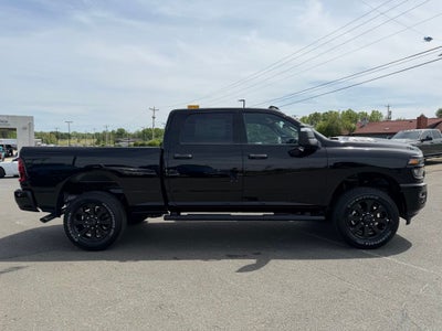 2026 RAM Ram 2500 RAM 2500 BLACK EXPRESS CREW CAB 4X4 6'4' BOX
