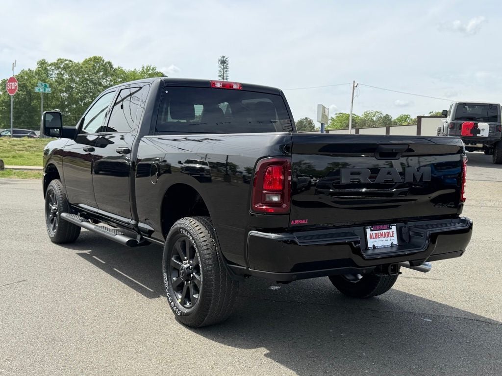 2026 RAM Ram 2500 RAM 2500 BLACK EXPRESS CREW CAB 4X4 6'4' BOX