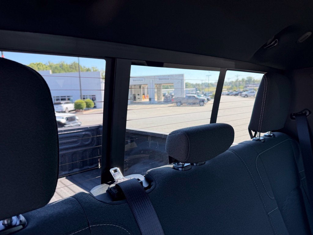 2027 RAM Ram 2500 RAM 2500 BLACK EXPRESS CREW CAB 4X4 6'4' BOX