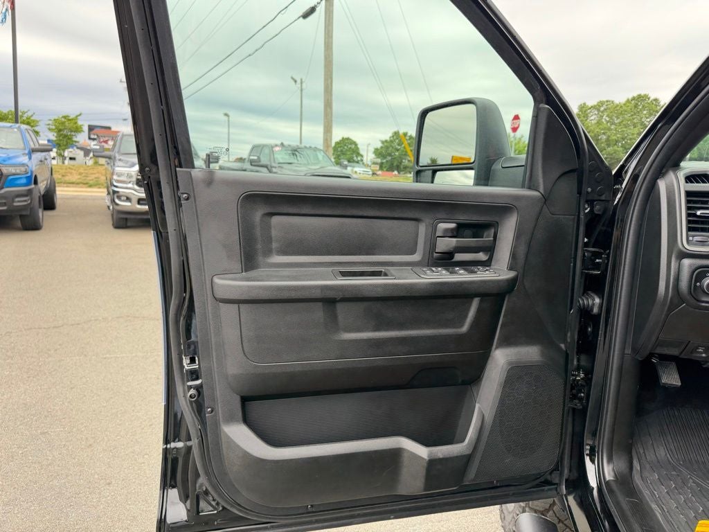 2026 RAM Ram 2500 RAM 2500 WARLOCK CREW CAB 4X4 6'4' BOX