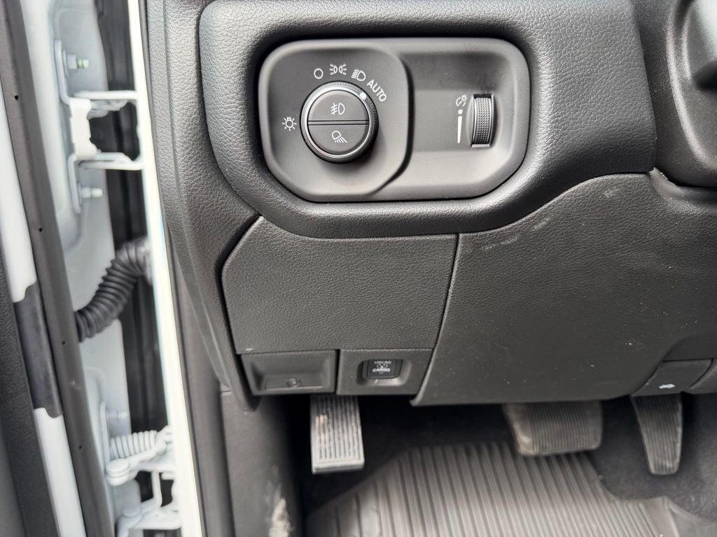 2026 RAM Ram 2500 RAM 2500 WARLOCK CREW CAB 4X4 6'4' BOX