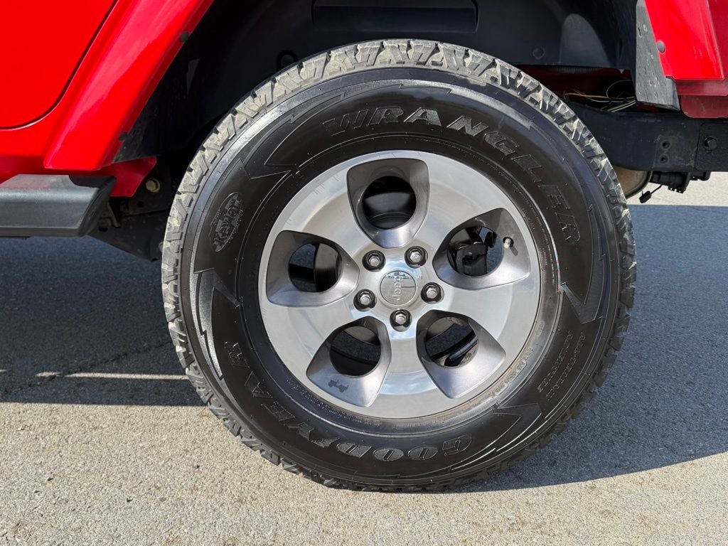 2016 Jeep Wrangler Unlimited Sahara