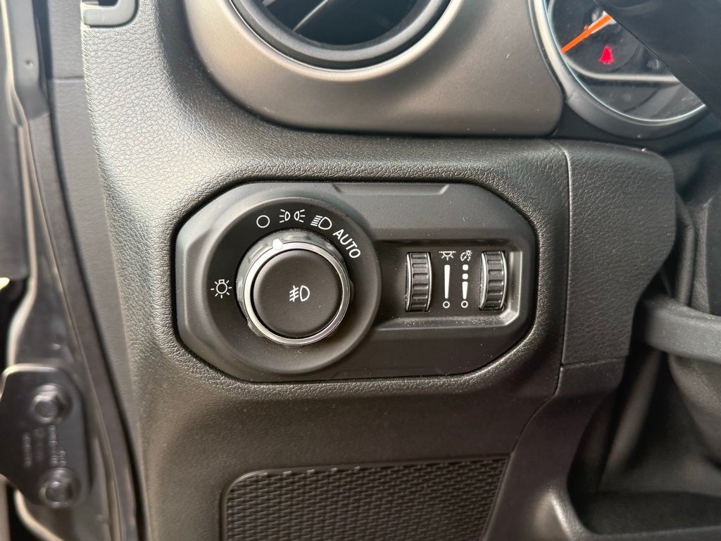 2020 Jeep Wrangler Unlimited Willys 4X4