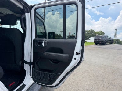 2022 Jeep Wrangler Unlimited Sahara 4x4