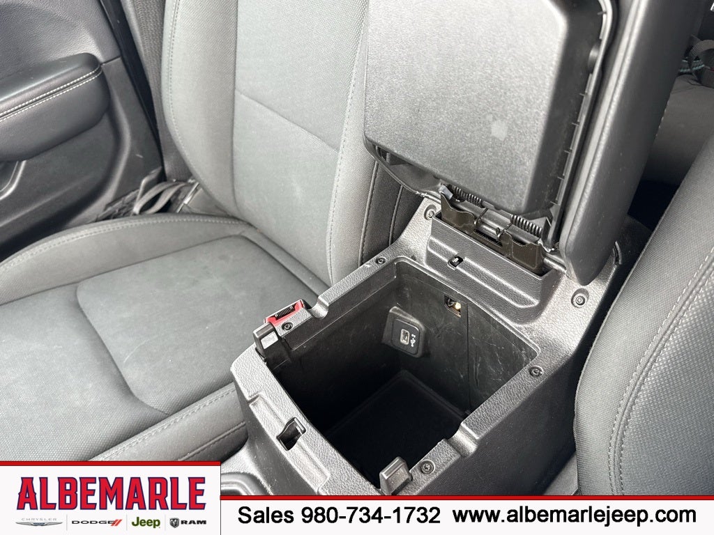 2019 Jeep Wrangler Unlimited Sahara 4x4