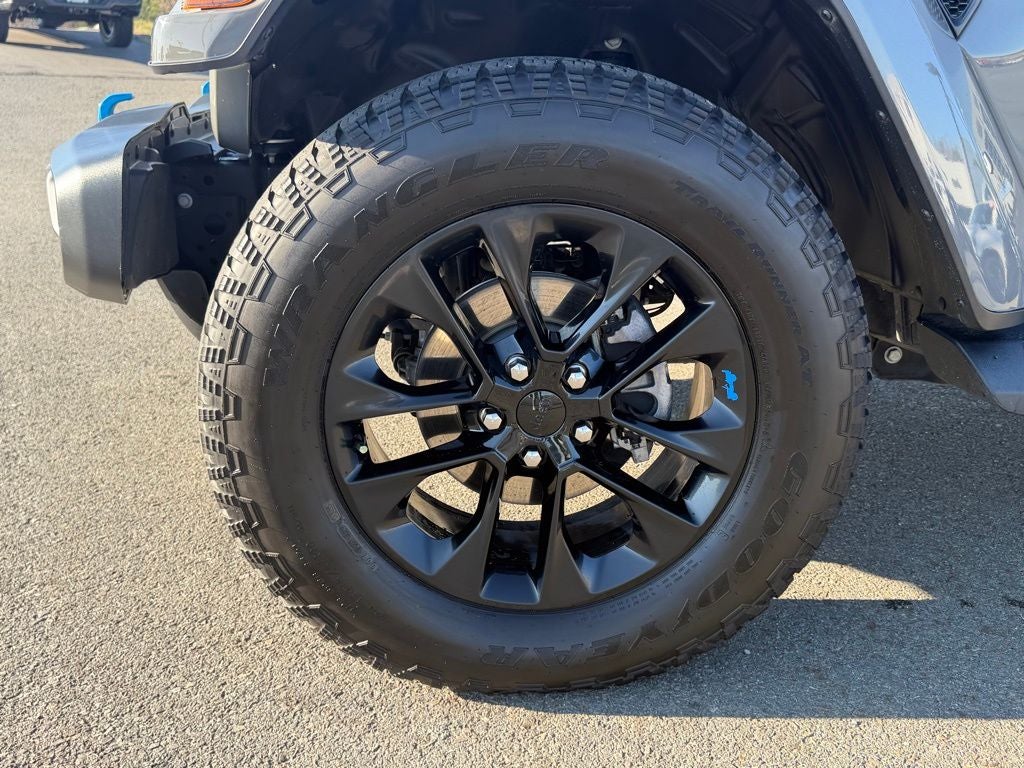 2023 Jeep Wrangler 4xe Sahara 4x4