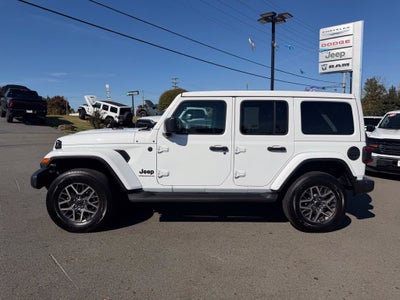 2026 Jeep Wrangler 4-Door Sahara 4x4
